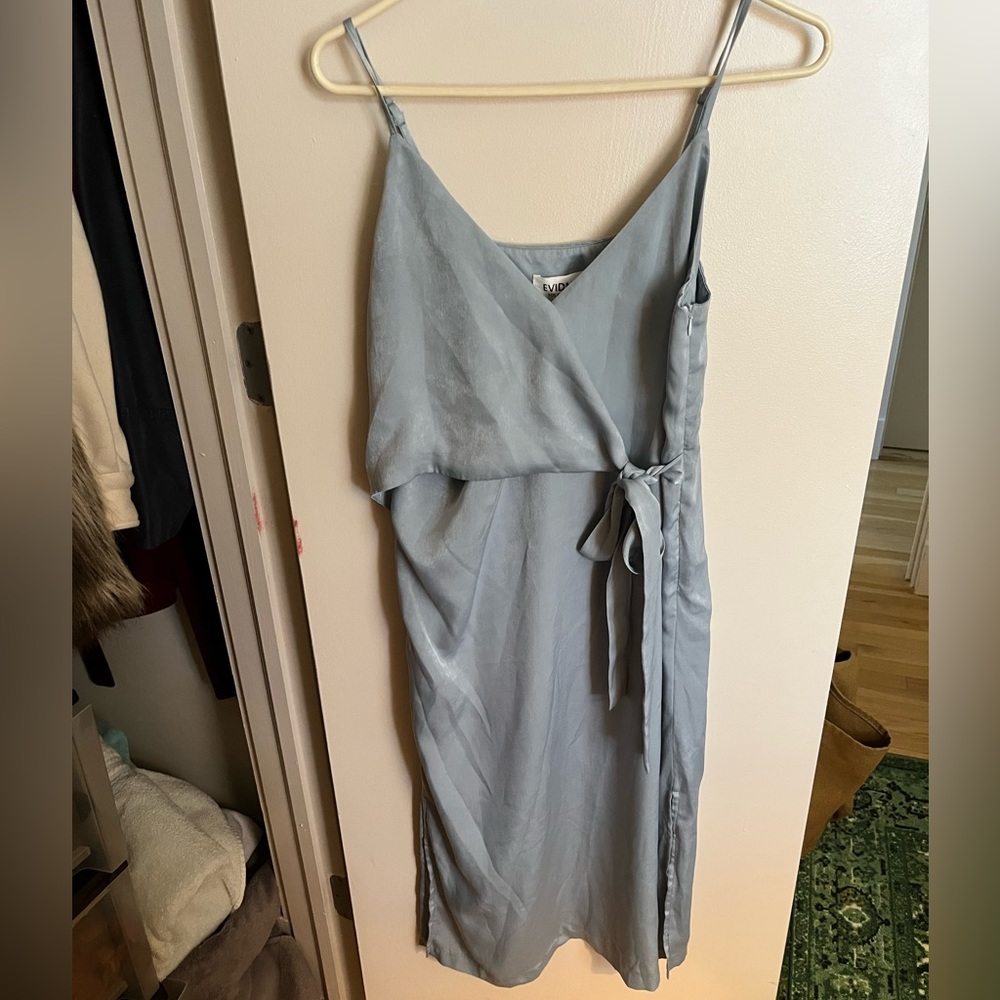 Size M blue/gray Evidnt wedding/cocktail party guest dress with tags still on.